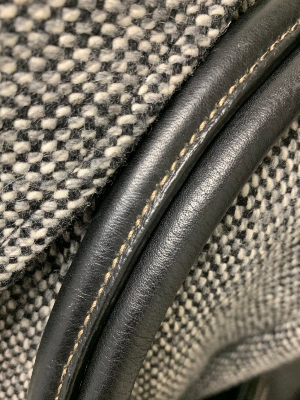 Tignanello Large Black Pebbled Leather Hobo Shoulder Bag Tote - Picture 9 of 16